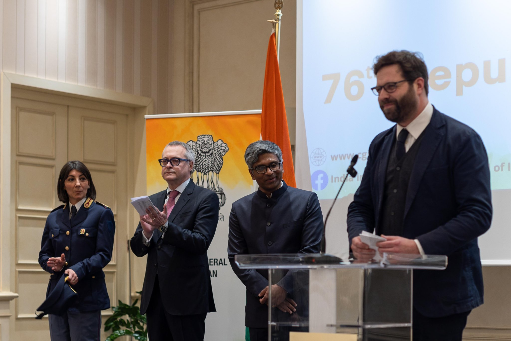 At the Republic Day reception hosted on 24 Jan at Milan, Consulate was honored to receive several diplomats, dignitaries from the Lombardy government, immigration, academicians, industry & other sectors, Indian diaspora& friends of India. The diverse array of cultural events showcased during this occasion captivated the audience.