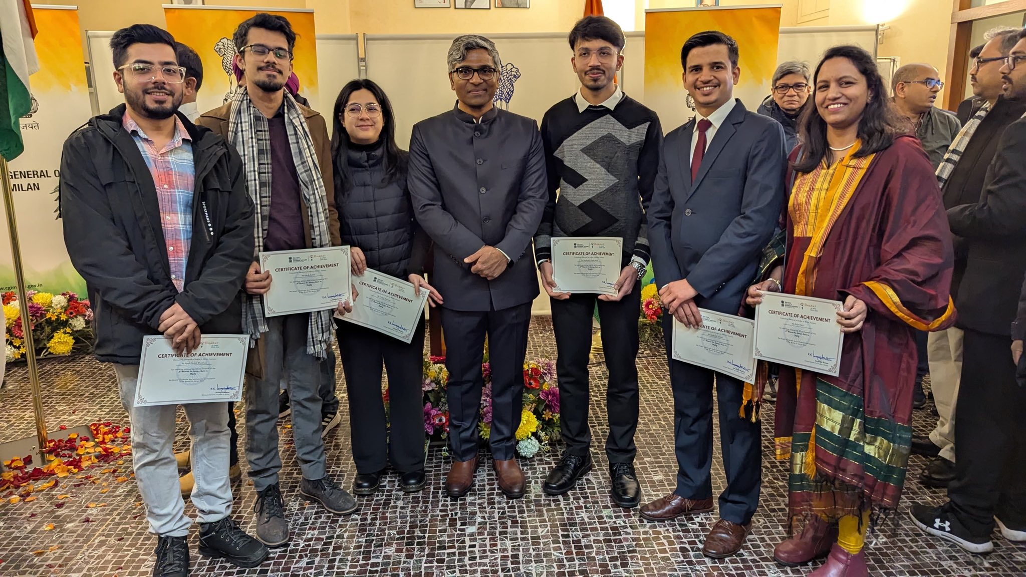 Hearty congratulations to the top-performers in the Bharat Ko Janiye Quiz: Consul General felicitated the following top scorers from Italy in the Bharat Ko Janiye Quiz with Certificate of Achievement on #RepublicDay2025 : Ms Vritika Gautam, Mr Ayush Kumar Bhardwaj, Mr Harsh Harsh, Ms Shruti Patil, Mr Rudrarth Vatsa, Mr Abhronil Paul, and Mr Dhrumith Vimal Shah.