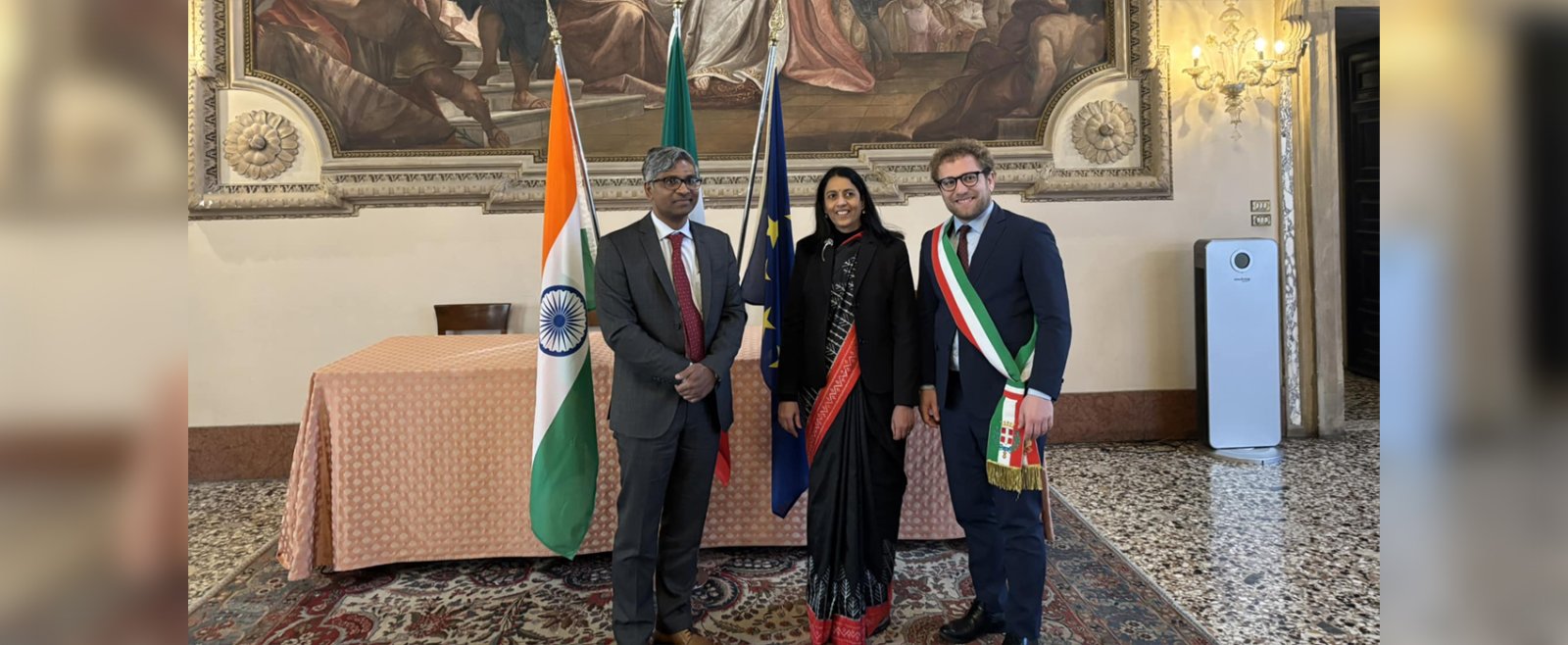 Meeting of Ambassador and Consul General with the Mayor of Vicenza on 17 January 2025